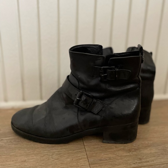 Michael Kors Moto booties - Picture 2 of 4
